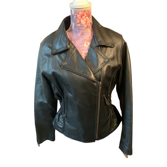 Women's Motorcycle Jacket! - Picture 3 of 10